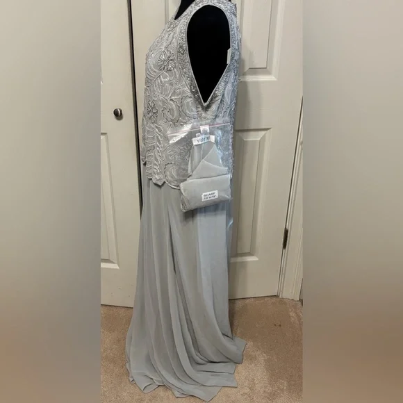 Chic Sleeveless Gray Maxi Dress - Picture 6 of 14